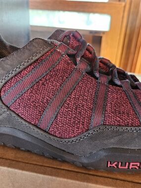 KURU Women's Chicane Steelgray/rosepink Sneaker 8.5 All Day Heal Relief